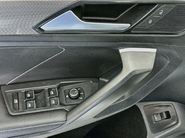 Certified 2024 Volkswagen Tiguan SE AWD/4WD image 18