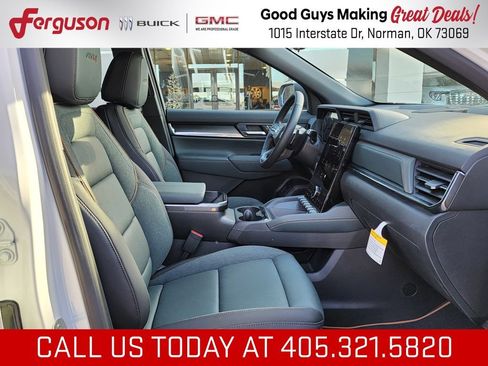 New 2026 GMC Terrain AT4 w/ Convenience Package III AWD/4WD image 40