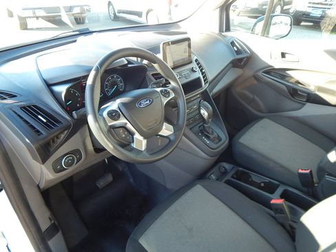 Used 2022 Ford Transit Connect XL image 2