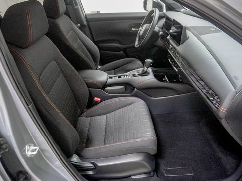 Certified 2026 Honda HR-V Sport image 29