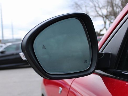 Used 2024 Alfa Romeo Stelvio Ti image 8