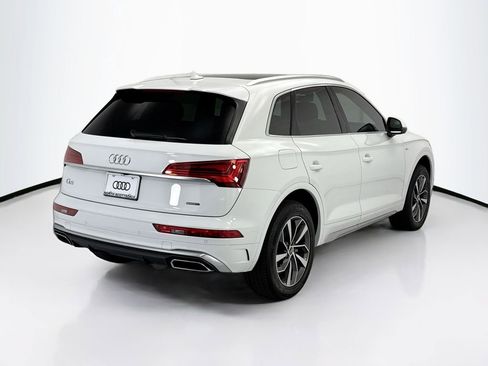 Certified 2023 Audi Q5 2.0T Premium w/ Convenience Package AWD/4WD image 5