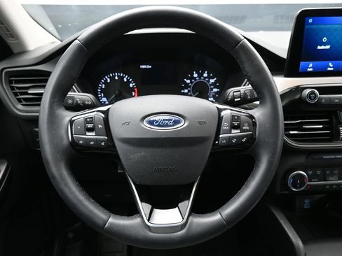 Used 2022 Ford Escape SE w/ SE Sport Appearance Package FWD image 15