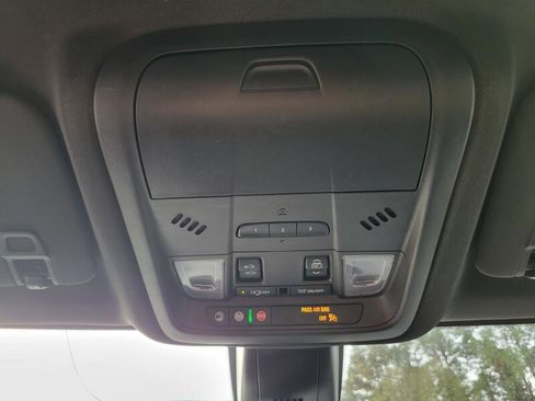 Used 2022 Chevrolet Blazer RS w/ Enhanced Convenience Package image 19