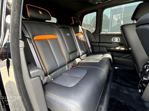 Certified 2025 Rolls-Royce Cullinan Black Badge image 24