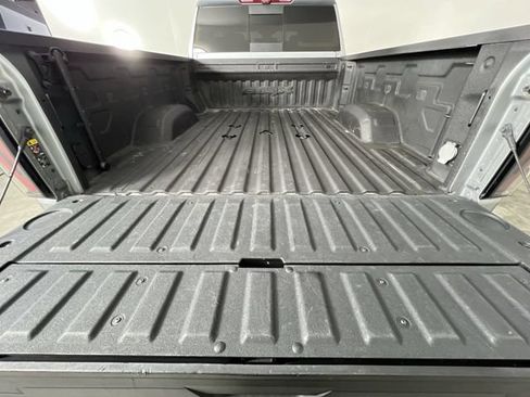 Used 2024 GMC Sierra 2500 AT4X AWD/4WD image 27
