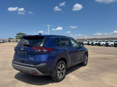 Used 2023 Nissan Rogue SV AWD/4WD image 20