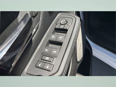 Used 2026 RAM 1500 Rebel w/ G/T Package AWD/4WD image 12