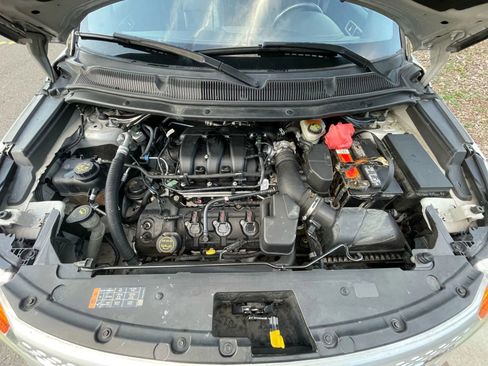 Used 2015 Ford Explorer Limited image 26