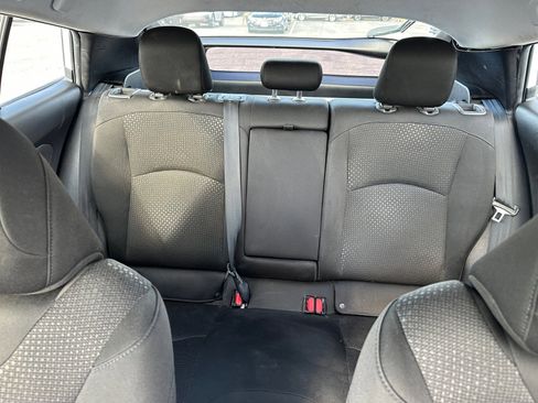 Used 2020 Toyota Prius LE image 21