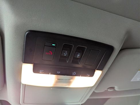 Used 2023 Nissan Rogue SL w/ SL Premium Package image 27