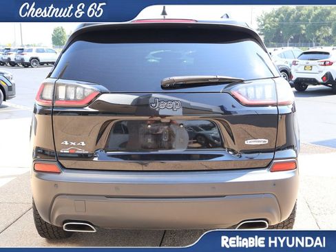 Used 2020 Jeep Cherokee Latitude Plus w/ Cold Weather Group AWD/4WD image 5
