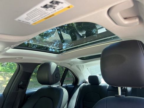 Used 2016 Mercedes-Benz C 300 4MATIC Sedan image 16