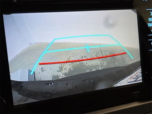 Used 2017 Toyota Sienna XLE Premium image 23