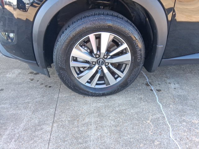Certified 2025 Nissan Pathfinder SL FWD image 5