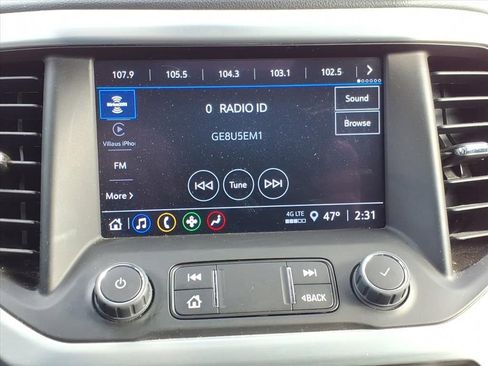 Used 2023 GMC Acadia SLE w/ Driver Convenience Package image 16