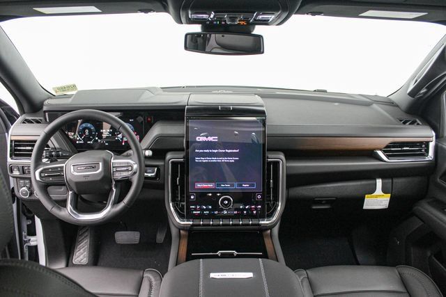 New 2026 GMC Yukon Denali w/ Sun & Power Step Package AWD/4WD image 17