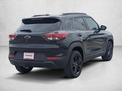 New 2026 Chevrolet TrailBlazer LT w/ Convenience Package FWD image 2