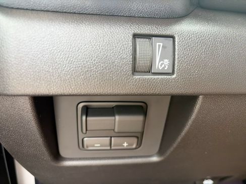 New 2026 GMC Canyon Elevation w/ Convenience Package RWD image 24