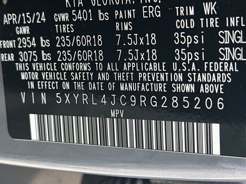 Used 2024 Kia Sorento S FWD image 32