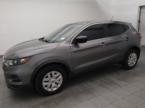 Used 2020 Nissan Rogue Sport S AWD/4WD image 2