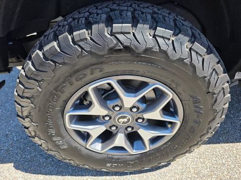 Certified 2025 Ford Bronco Badlands AWD/4WD image 10