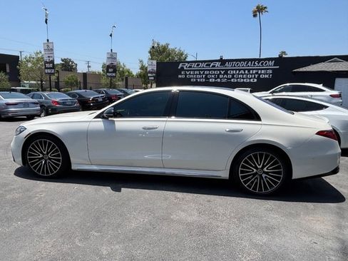 Used 2023 Mercedes-Benz S 500 4MATIC image 11