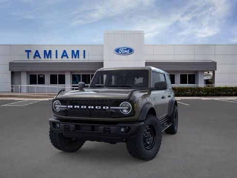 New 2026 Ford Bronco Badlands AWD/4WD image 2