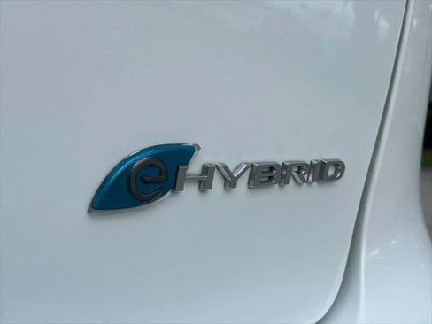 Certified 2023 Chrysler Pacifica Pinnacle FWD image 38