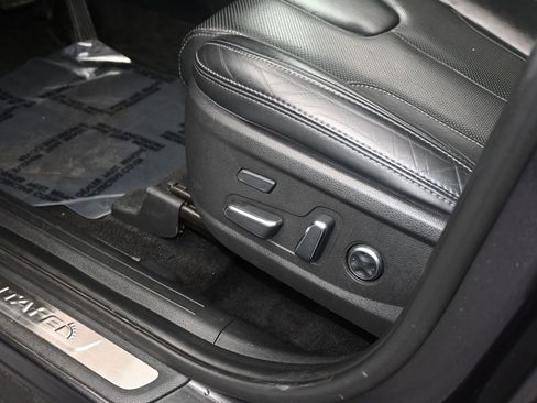 Used 2023 Hyundai Santa Fe Calligraphy image 13