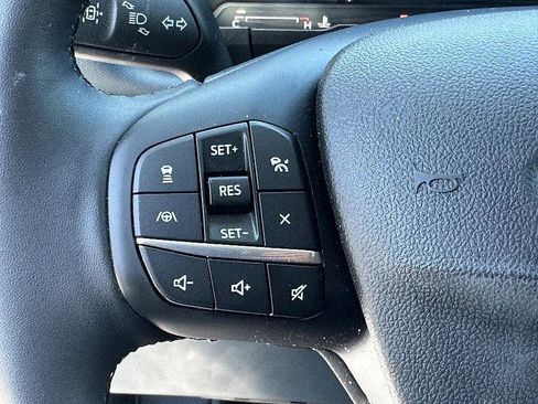 Certified 2024 Ford Maverick Lariat image 21