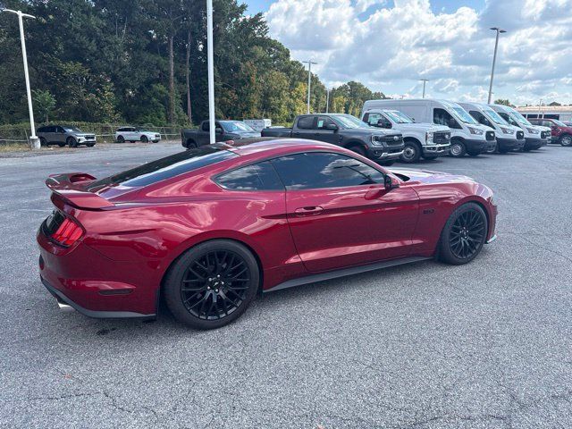 Used 2019 Ford Mustang GT Premium w/ GT Performance Package RWD image 4