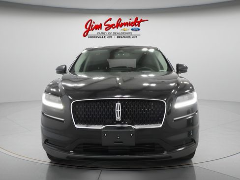Used 2023 Lincoln Nautilus Reserve w/ Equipment Group 201A AWD/4WD image 3