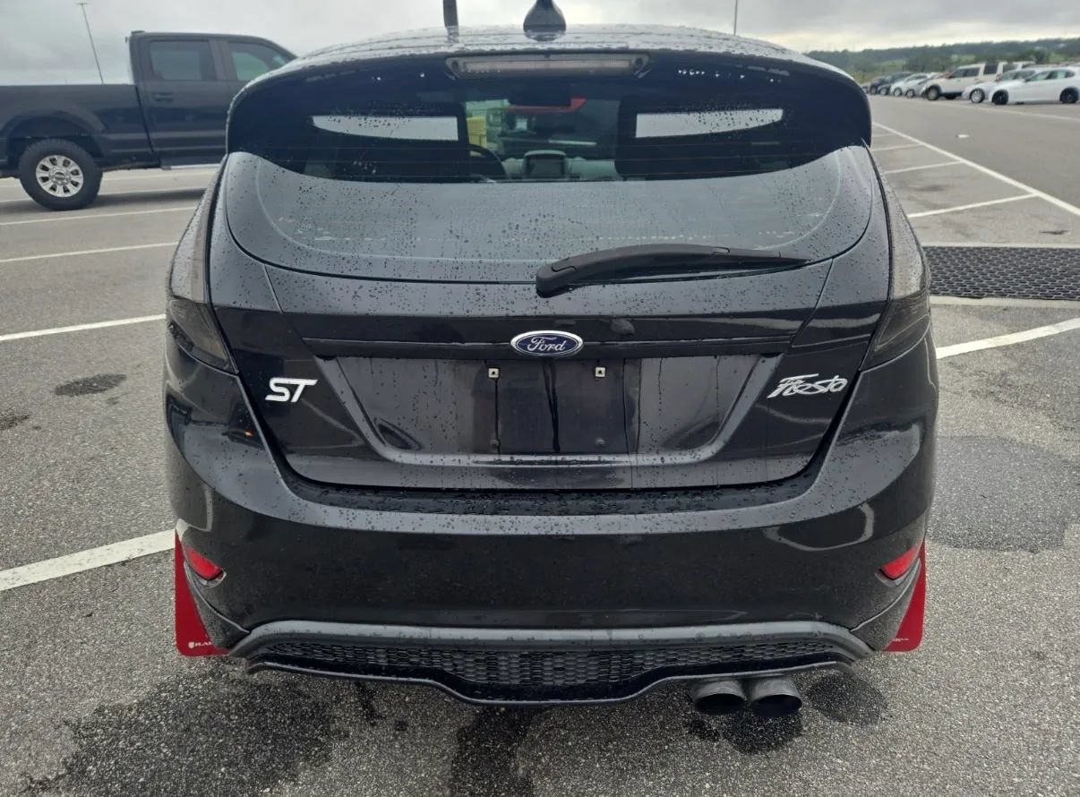 Used 2015 Ford Fiesta ST w/ ST Recaro Package FWD image 4