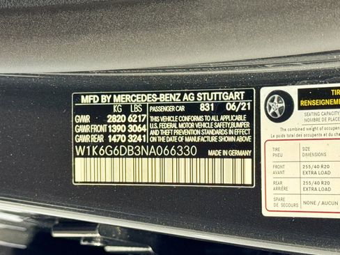 Certified 2022 Mercedes-Benz S 500 4MATIC image 31