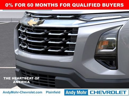 New 2026 Chevrolet Equinox LT w/ Convenience Package II AWD/4WD image 17