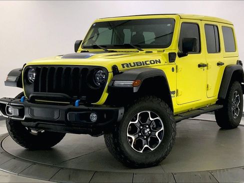 Used 2022 Jeep Wrangler Unlimited Rubicon 4xe w/ Cold Weather Group AWD/4WD image 10