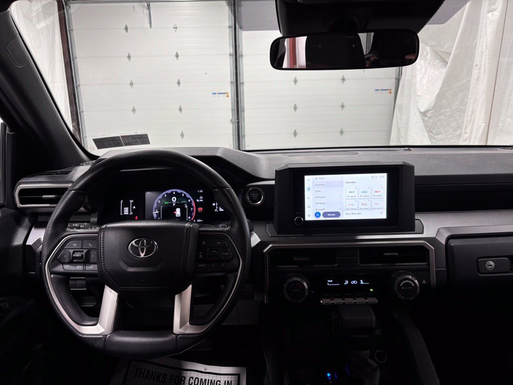 Used 2026 Toyota 4Runner SR5 AWD/4WD image 16