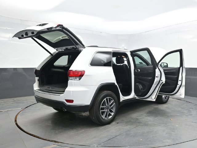 Used 2021 Jeep Grand Cherokee Limited AWD/4WD image 54