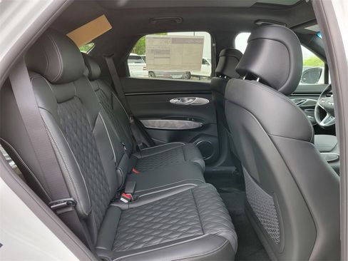 New 2025 Genesis GV70 3.5T Sport w/ Sport Advanced Package image 16