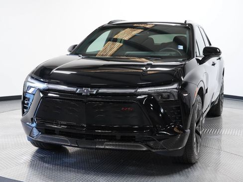 Used 2025 Chevrolet Blazer EV RS AWD/4WD image 3