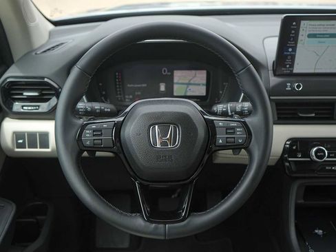 Used 2026 Honda Pilot EX-L image 16