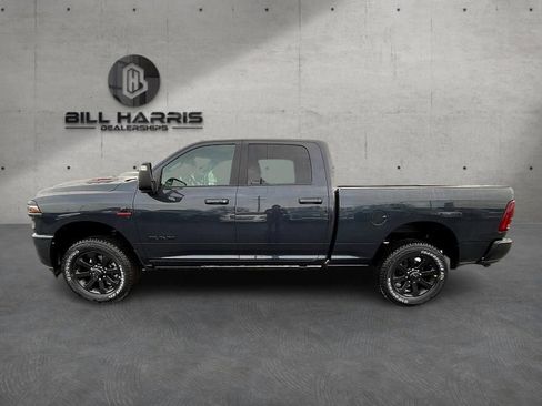 New 2026 RAM 3500 Laramie AWD/4WD image 10