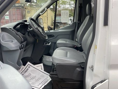 Used 2018 Ford Transit 250 130 Medium Roof image 7