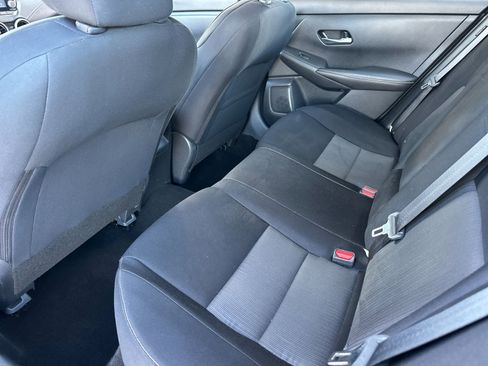 Used 2021 Nissan Sentra SV image 11