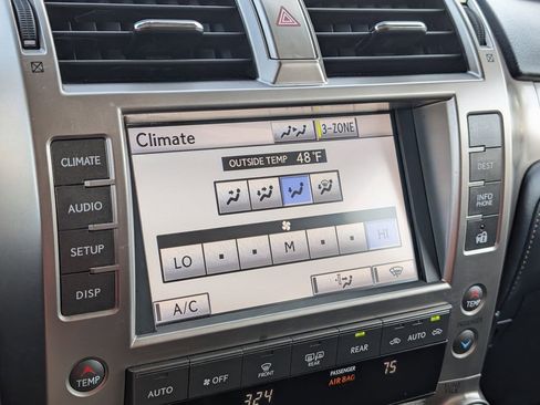 Used 2013 Lexus GX 460 image 15