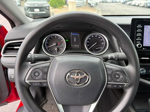 Used 2024 Toyota Camry LE w/ Convenience Package FWD image 24