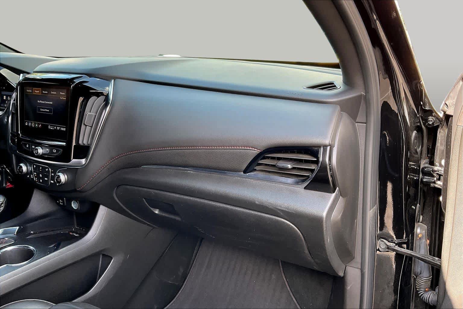 Used 2023 Chevrolet Traverse RS AWD/4WD image 18