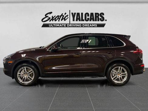 Used 2016 Porsche Cayenne S AWD/4WD image 2