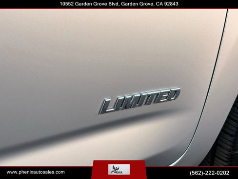 Used 2008 Toyota RAV4 Limited image 14